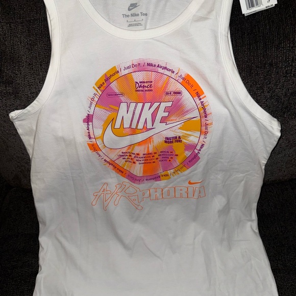 Nike Men’s White Tank - Picture 2 of 2